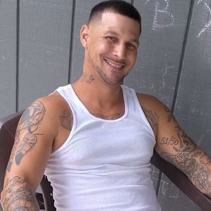 Meet your Posher, Travis